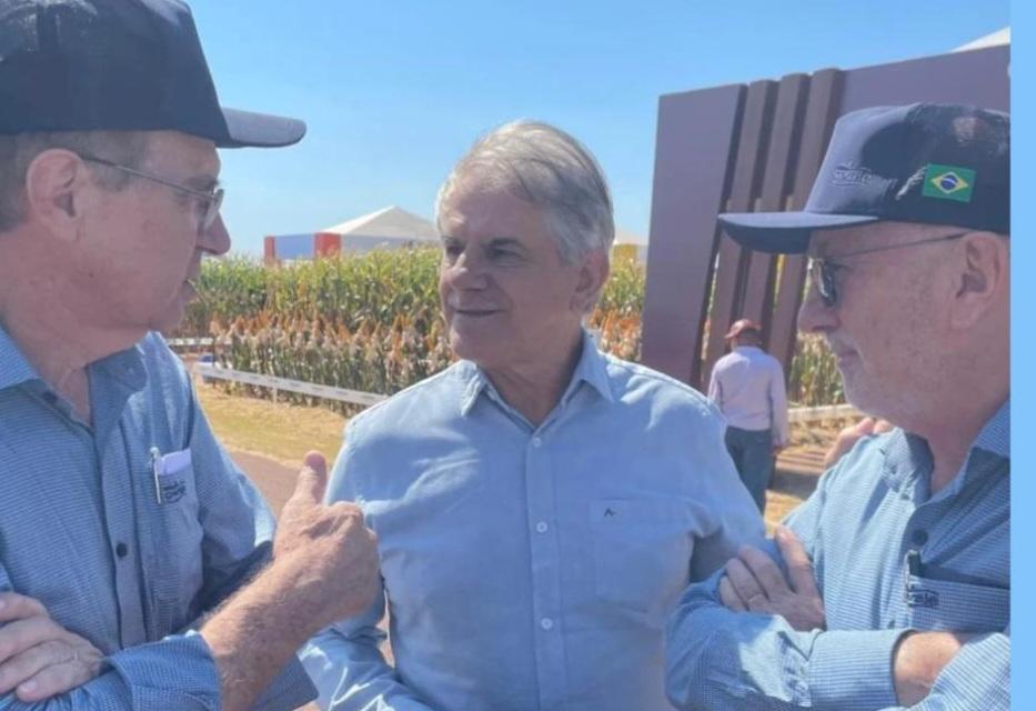 Ex-prefeito Luiz Ernesto destaca a importância do agronegócio