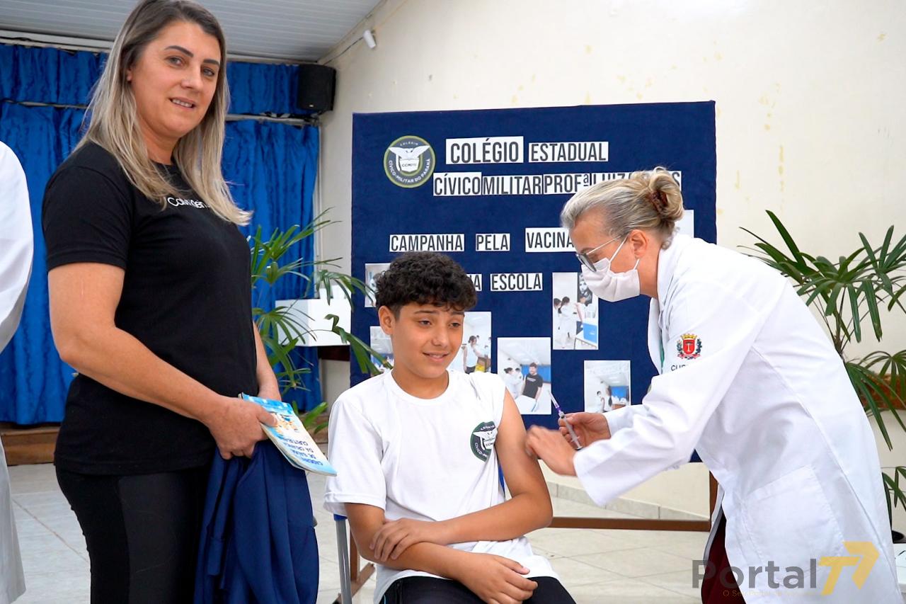 Perto da volta às aulas, Secretaria da Saúde reforça a importância da vacinação