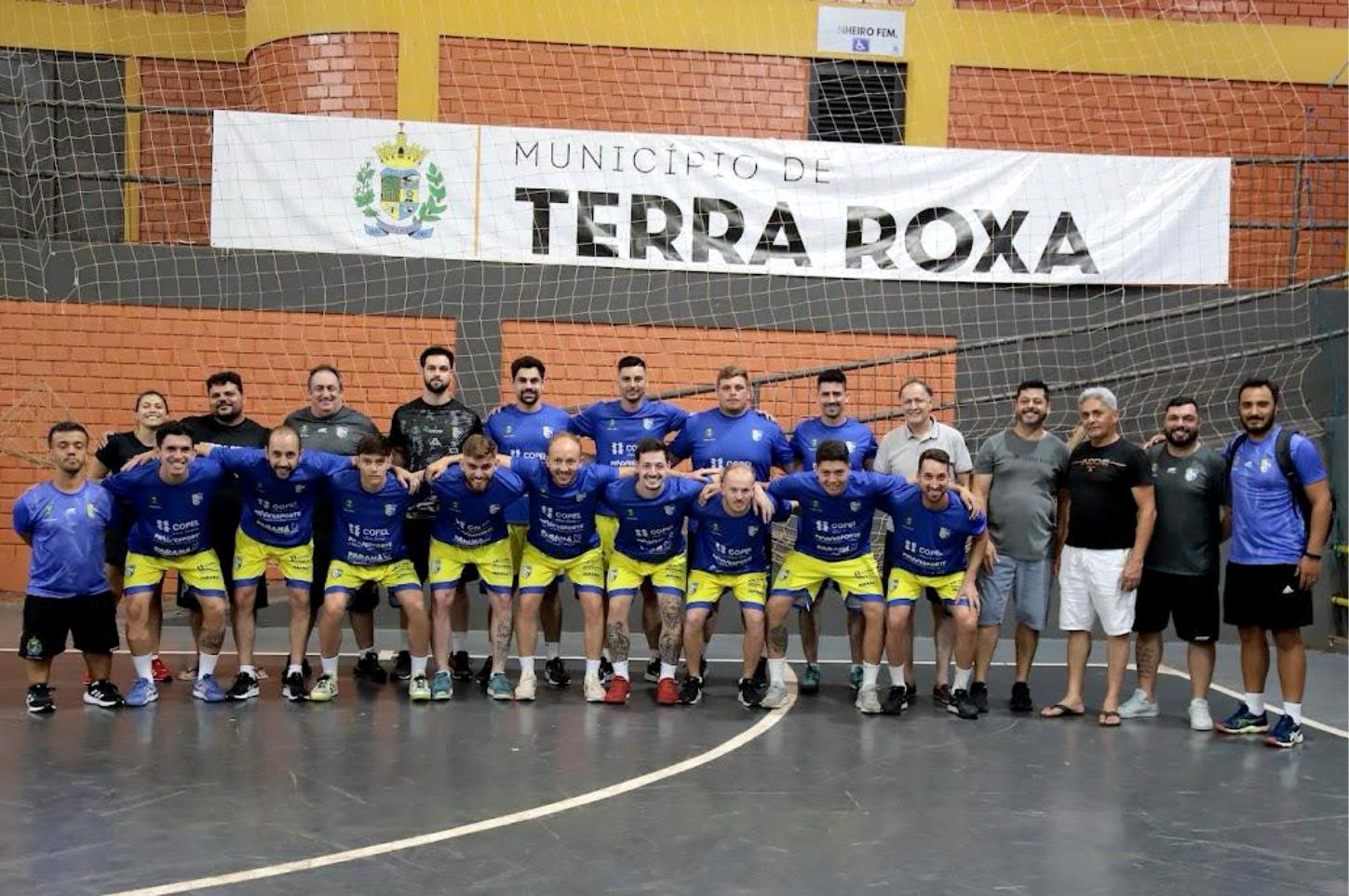 A equipe do Terra Roxa Futsal joga sábado contra o Umuarama Futsal