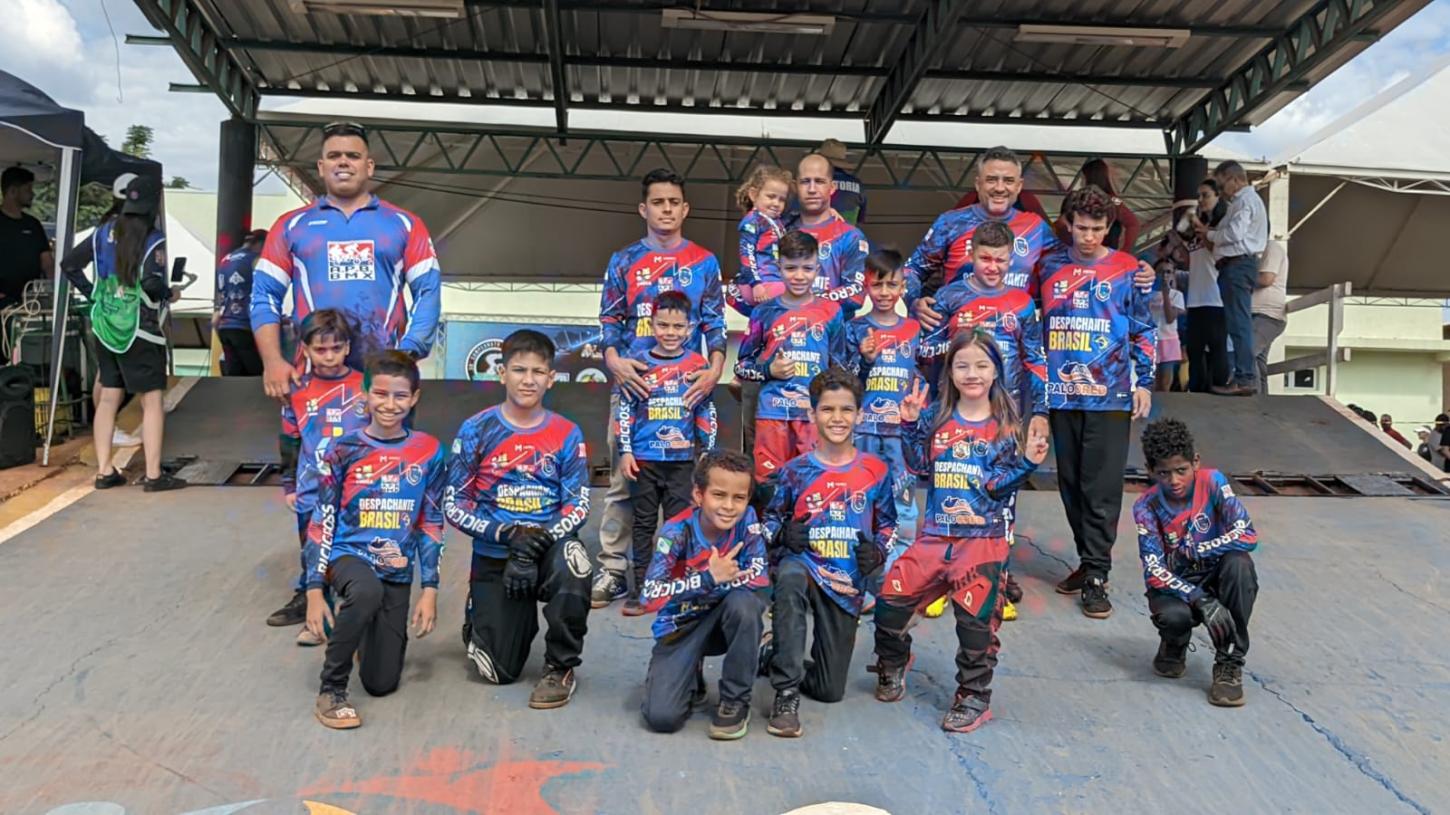 Palotinenses brilham na primeira etapa do Campeonato Paranaense de Bicicross em Foz do Iguaçu