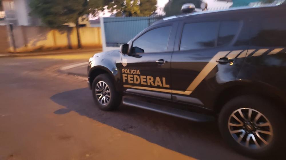 Paraguaios suspeitos de matar segurança em assalto e outros crimes são presos no Paraná