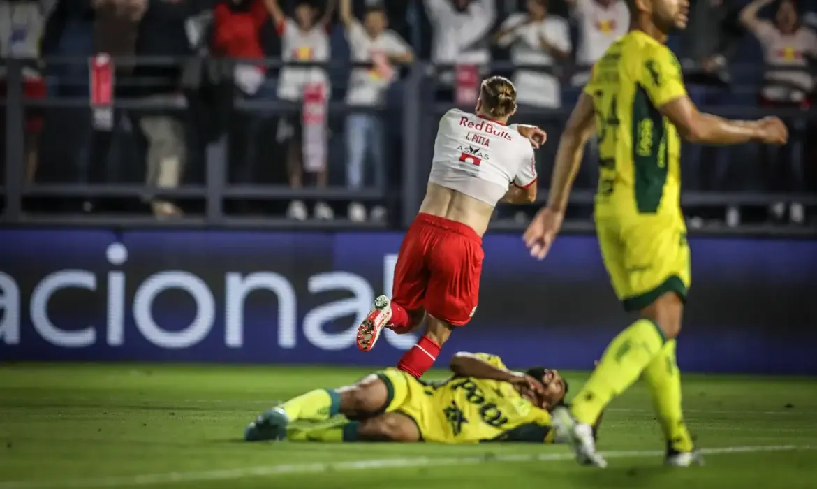 ÁUDIO - Brasileiros estreiam na Libertadores e Sul-Americana