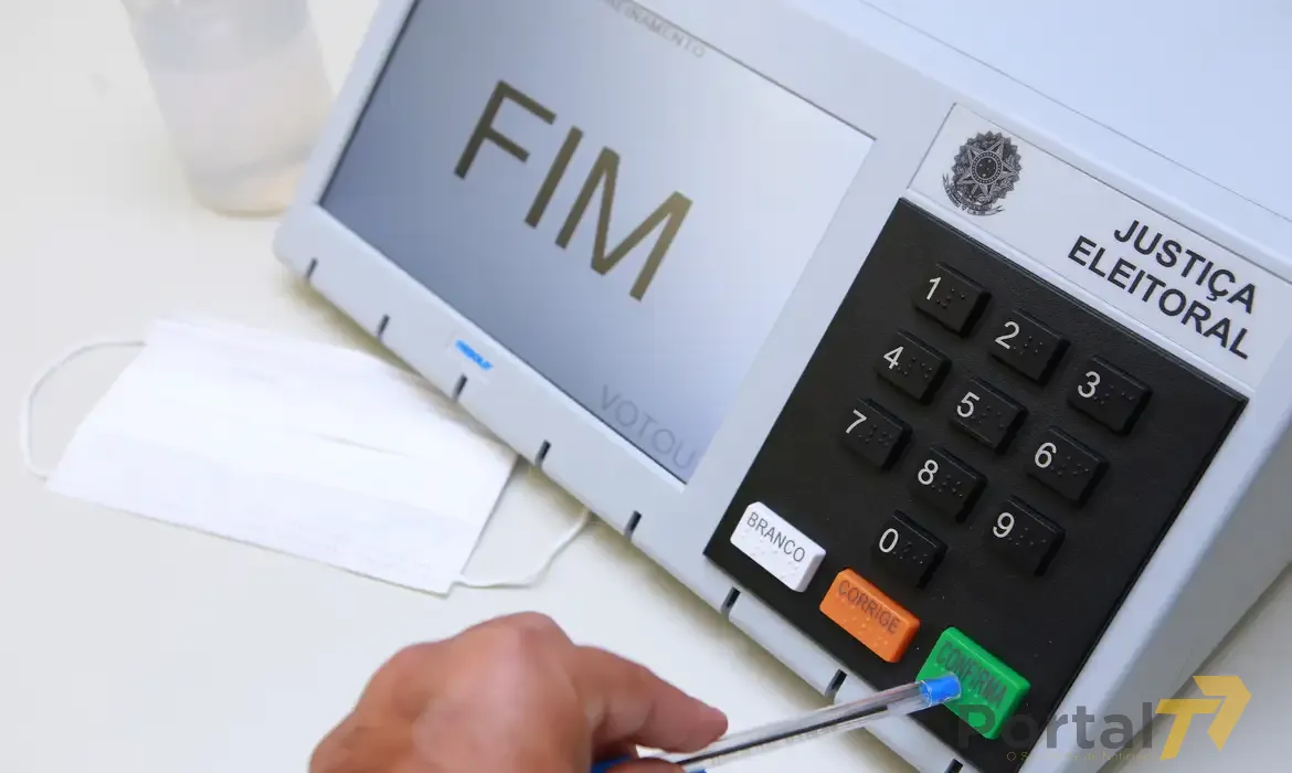 ÁUDIO - Prazo para regularizar situação eleitoral termina em 19 de maio