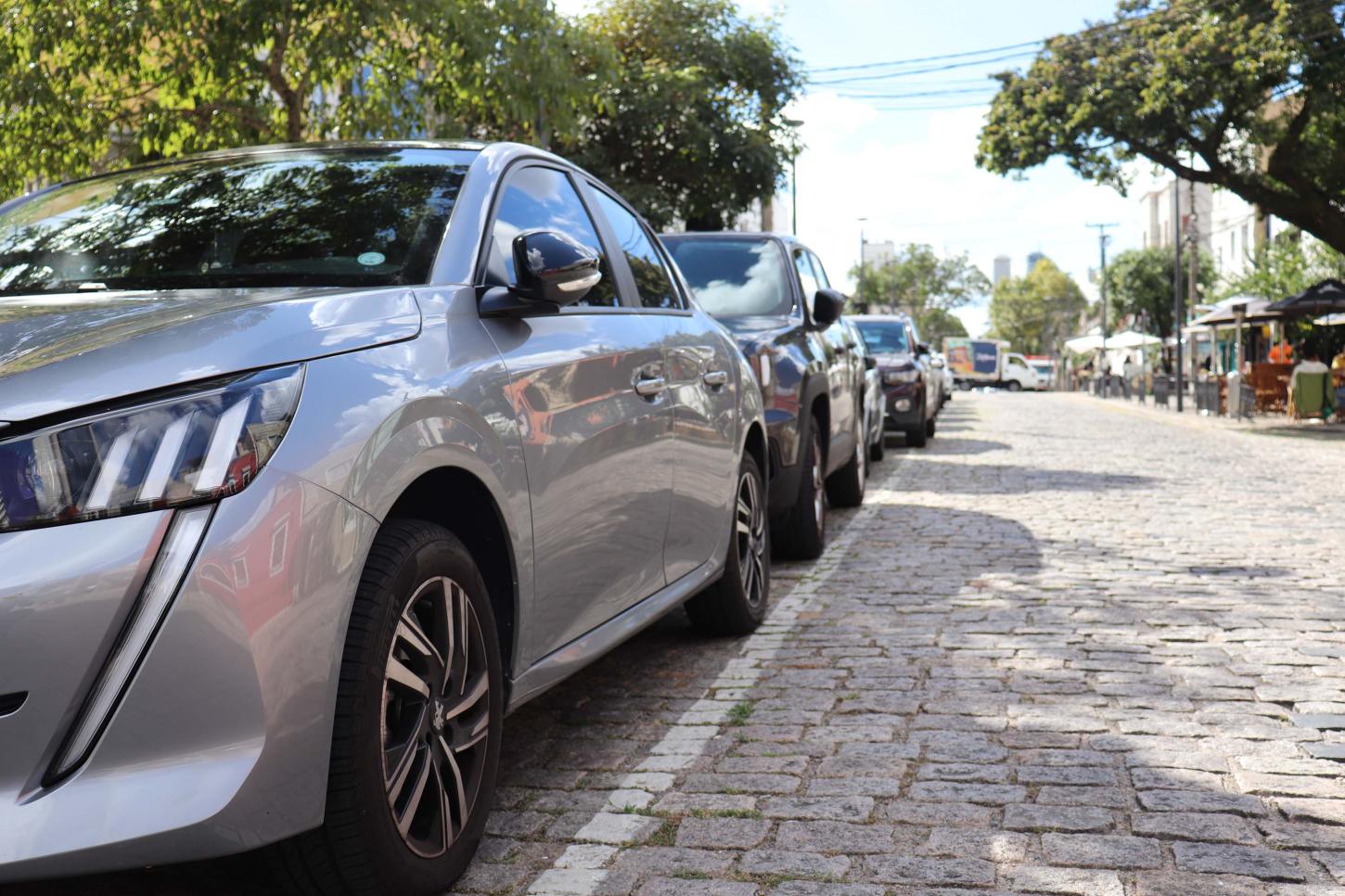 Prazo para pagamento do IPVA de veículos com final de placa 5 e 6 encerra nesta quinta-feira