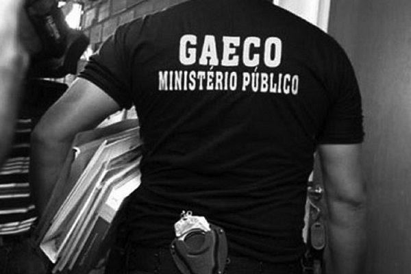 Deputado é alvo do Gaeco por desvio de função de assessores e pode ficar inelegível