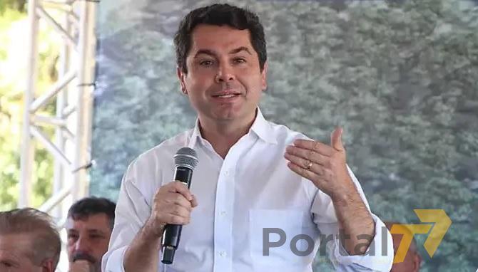 Deputado Alexandre Curi destaca avanços na educação e visita obras do Colégio Estadual Domingos Francisco Zardo