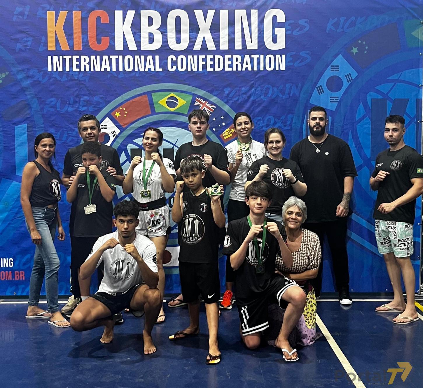 Alunos da N1 Team de Terra Roxa conquistam títulos no Campeonato Brasileiro de Kickboxing em São Paulo 