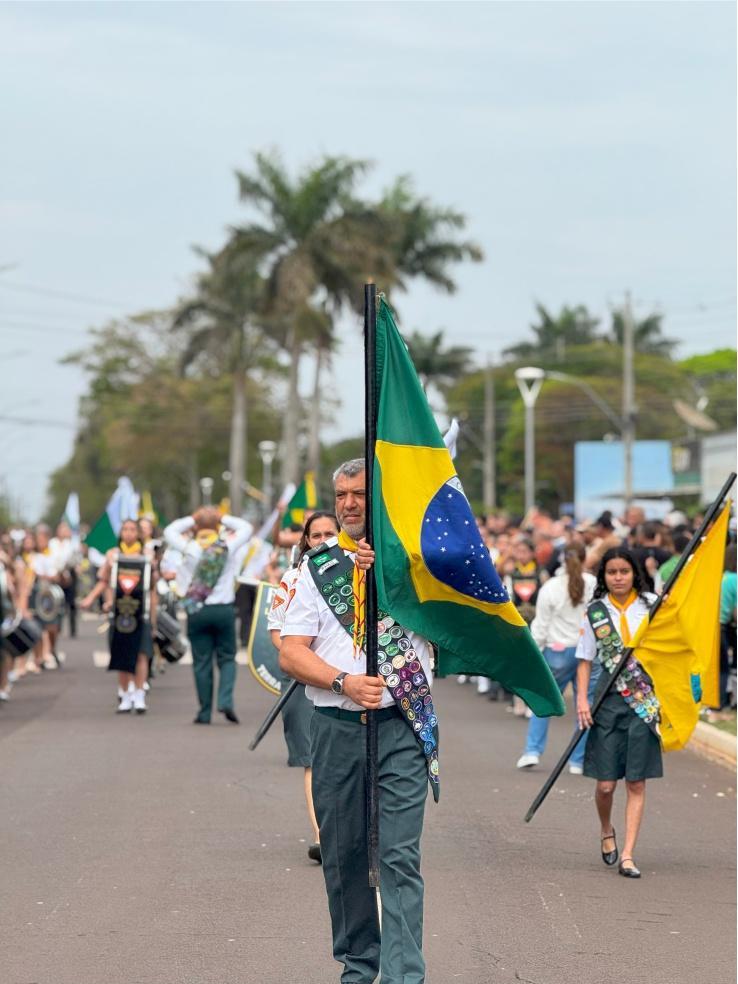 Ato Cívico em Terra Roxa Celebra Os 203 Anos Da Independência Do Brasil