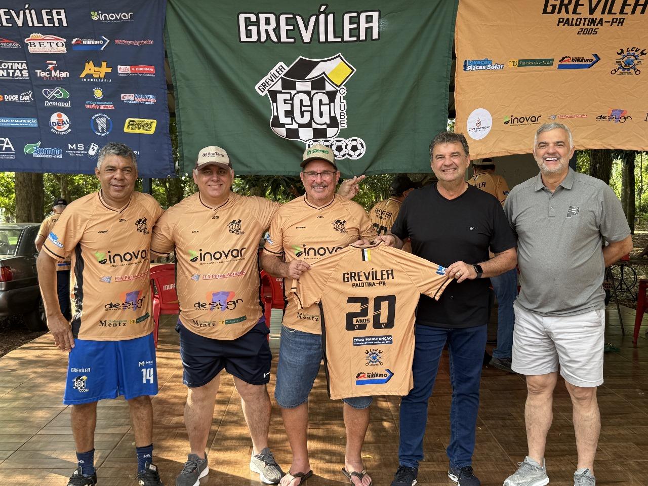 Grupo Grevílea comemora 20 Anos de História e Amizade