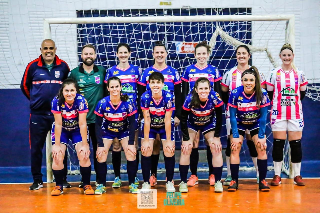 Palotina vence primeiro jogo da final da Copa Amop