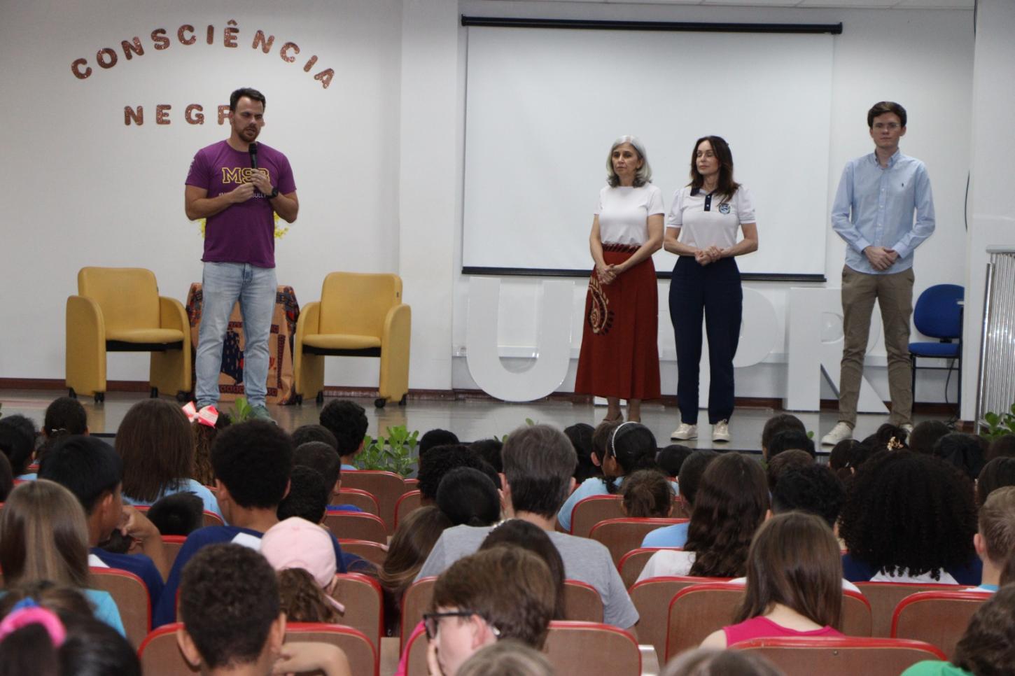 Ação interinstitucional une Ministério Público, Câmara e Prefeitura no combate ao bullying em Palotina