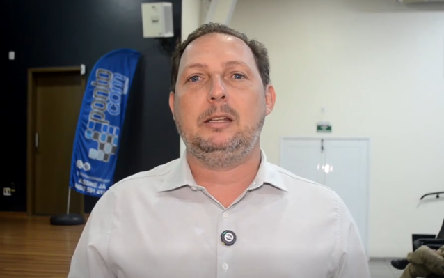 Maripá é contemplada com novo veículo para a Agência do Trabalhador; prefeito destaca avanços e parceria com o Estado