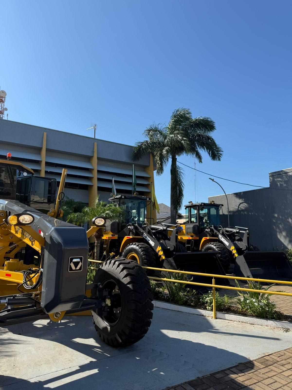 Município de Terra Roxa é contemplado com R$ 2.856.000,00 para modernizar frota de máquinas e caminhões