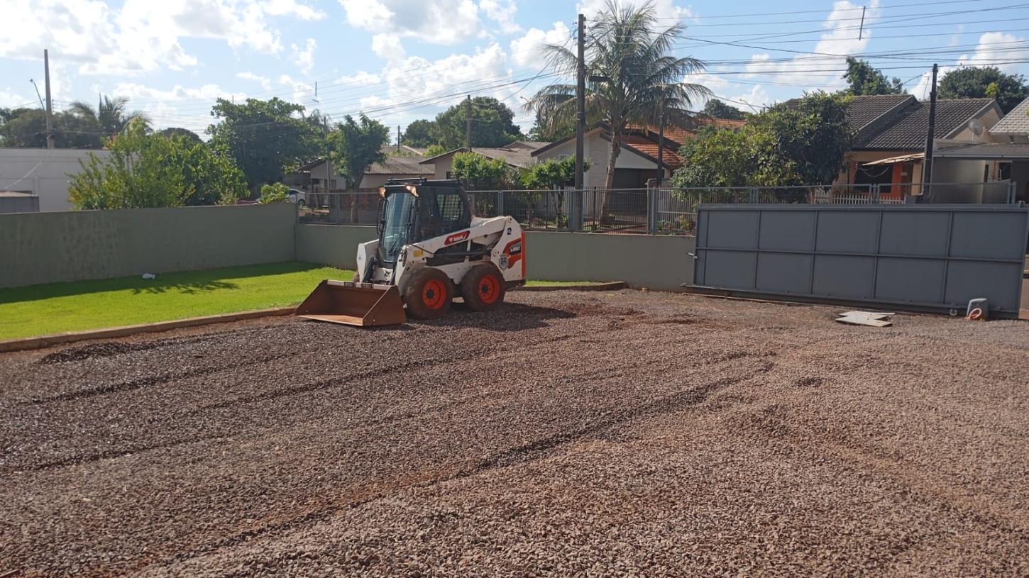 Prefeitura de Palotina realiza melhorias no pátio da sede do 2º Pelotão do Corpo de Bombeiros