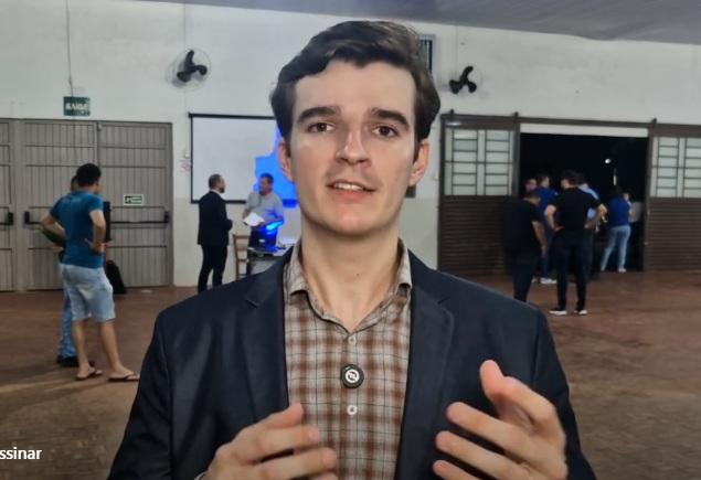 Programa Moradia Legal inicia atendimento no distrito de São Camilo; moradores recebem orientações sobre regularização de imóveis