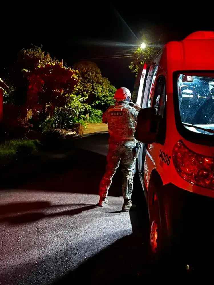 Após chegada do negociador do Bope em Alto Alegre homem se rende e é medicado, situação durou aproximadamente oito hs