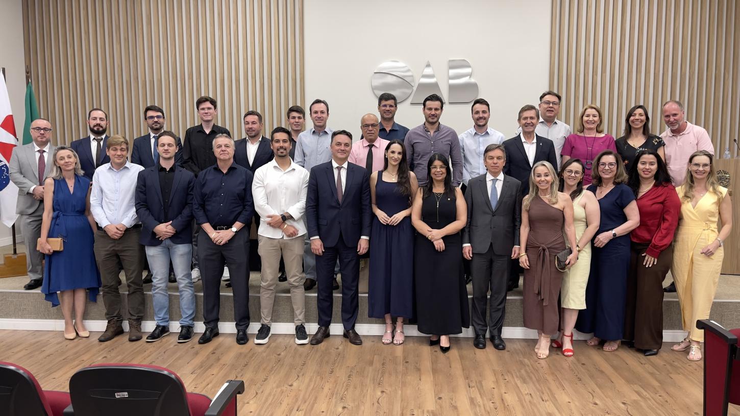 OAB Palotina recebe presidente da OAB Paraná para palestra sobre ativismo jurídico do STF