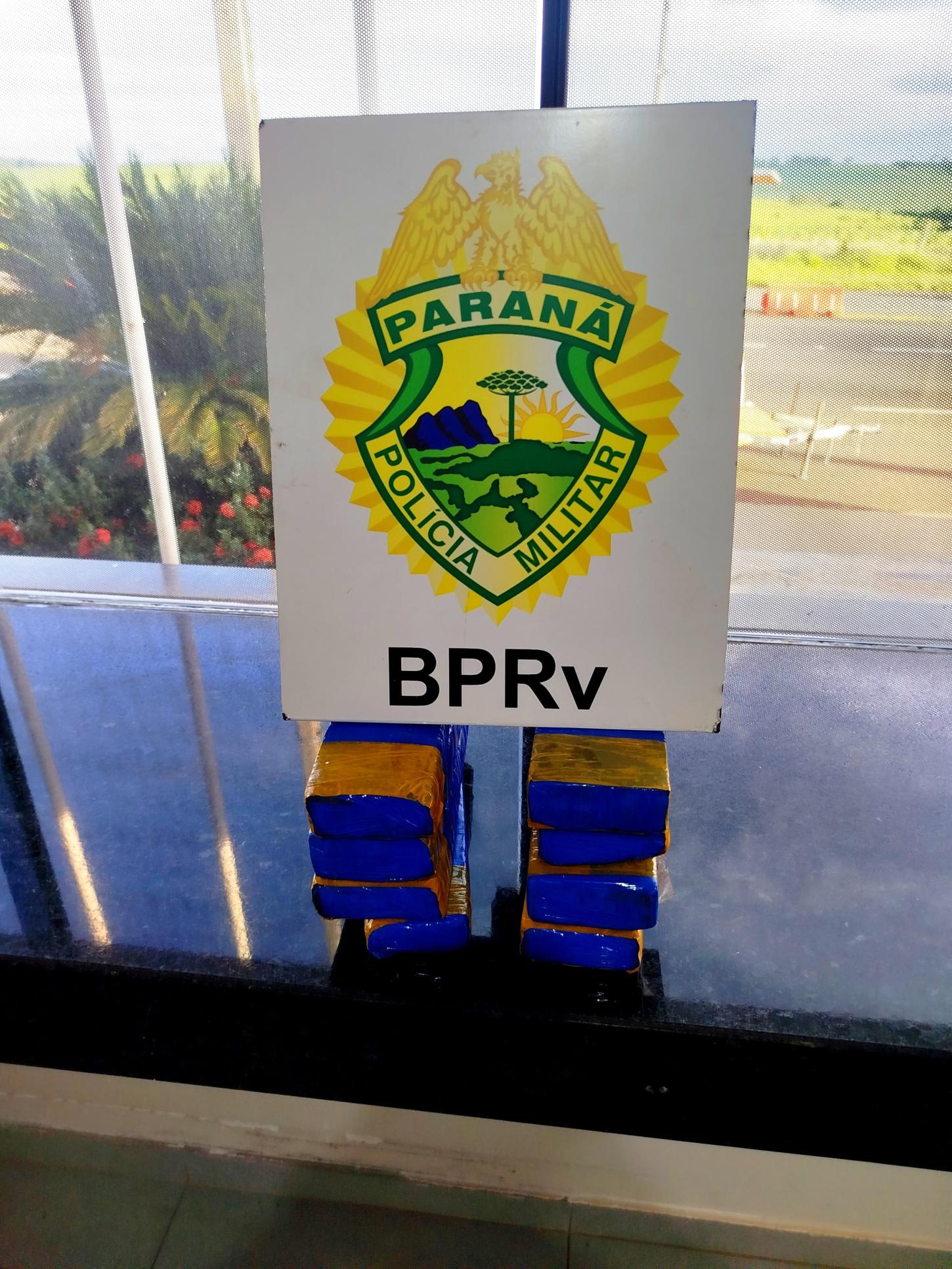 Acidente na PR-182 resulta em apreensão de drogas durante atendimento