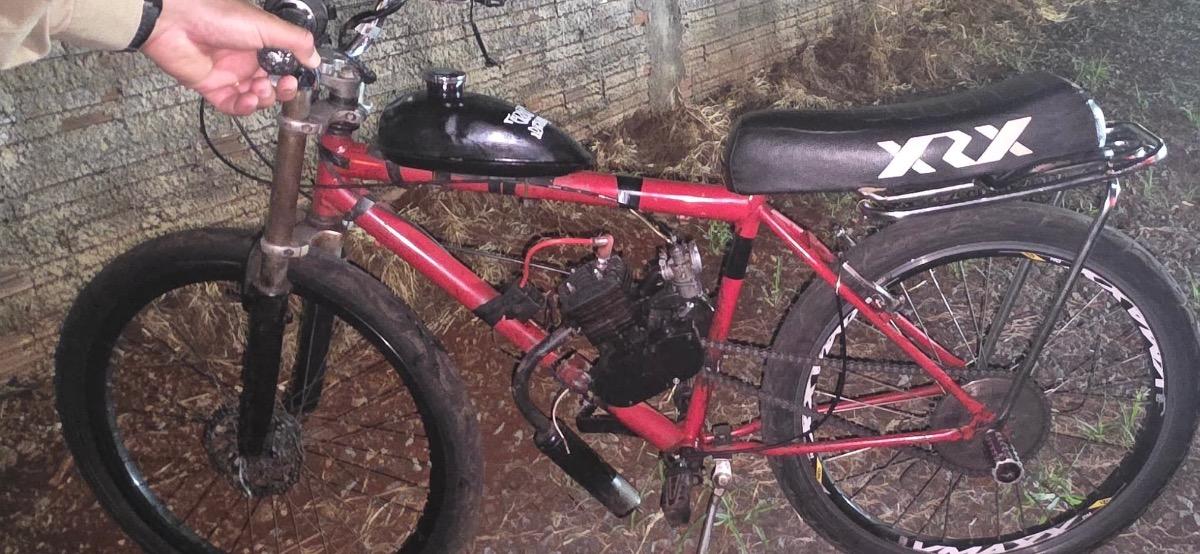Polícia Militar apreende bicicleta motorizada conduzida por menor na região do Por do Sol em Palotina