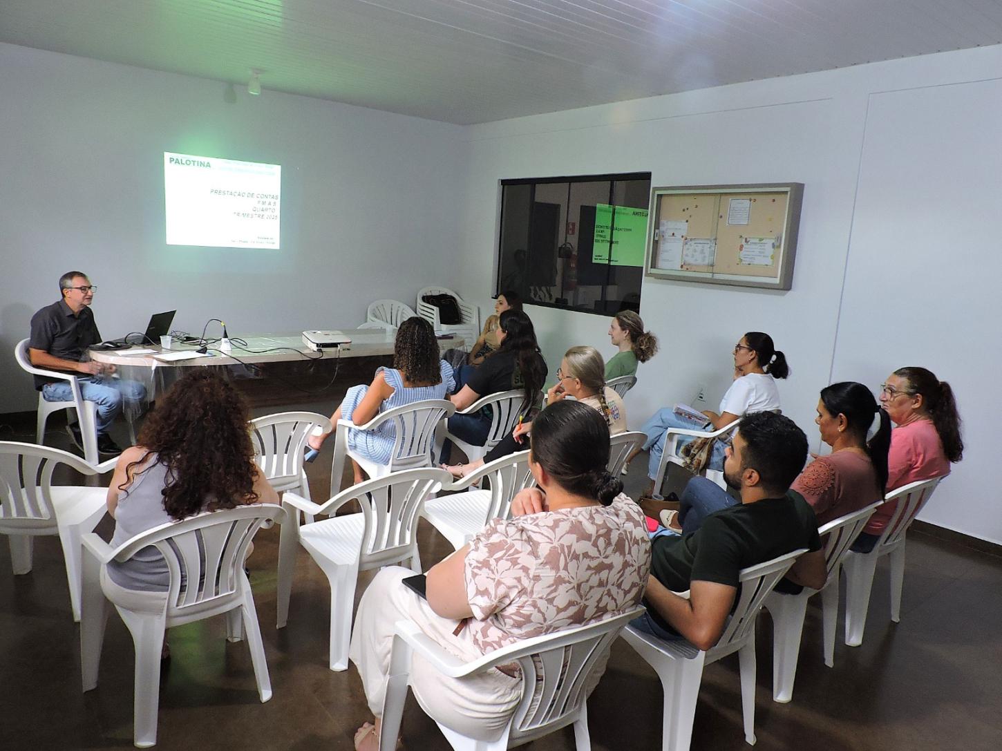 Conselho aprova prestação de contas e plano de capacitação em Palotina