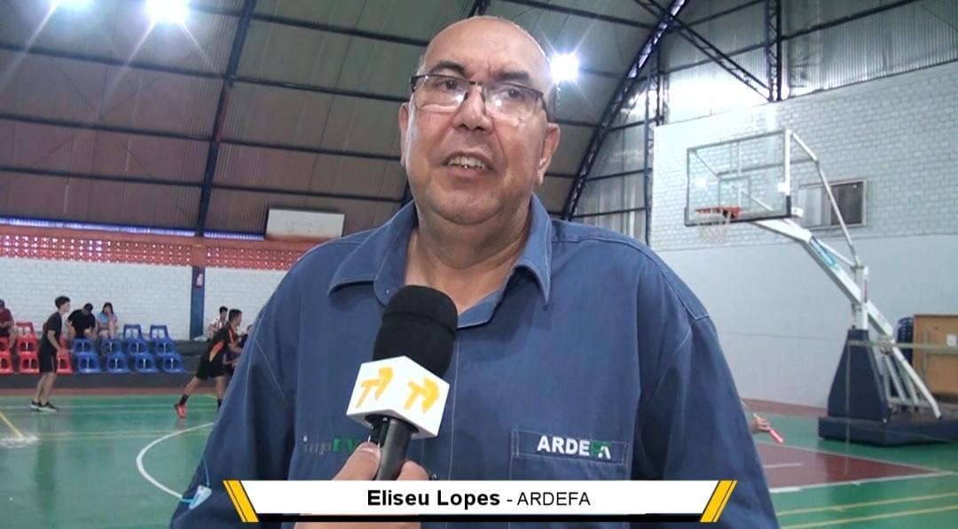 Eliseu Lopes participa de reinauguração de ginásio em homenagem a Zigmundo Antochychen