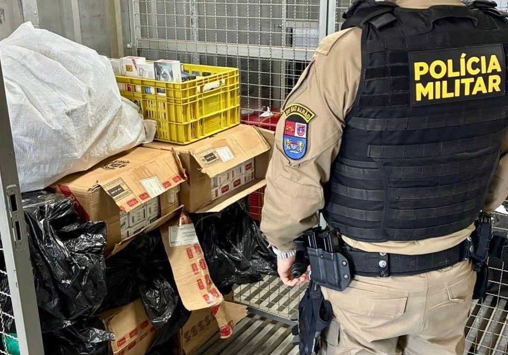 PM e Vigilância Sanitária apreendem mil pacotes de cigarros contrabandeados em Palotina