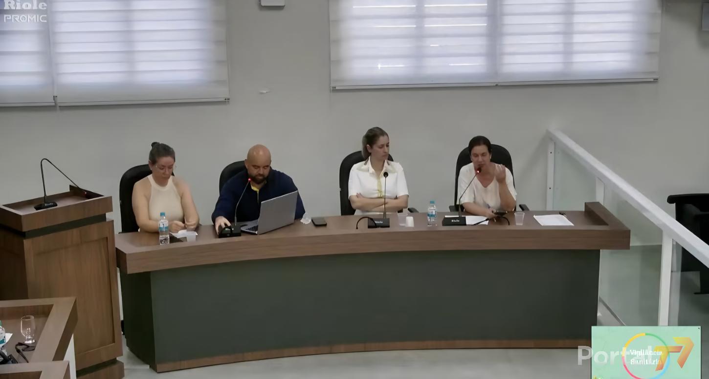 Terra Roxa investe quase o dobro do mínimo exigido em saúde, aponta audiência pública