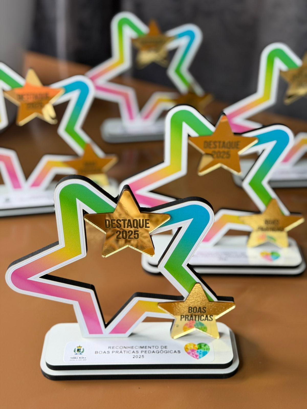 Terra Roxa realiza 1º Jantar de Reconhecimento das Boas Práticas da Educação