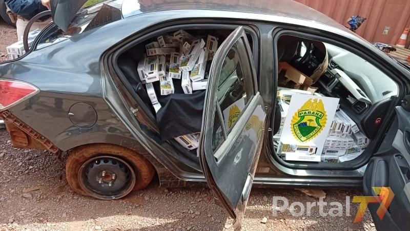 Carro com cigarros é apreendido após perseguição em Guaíra