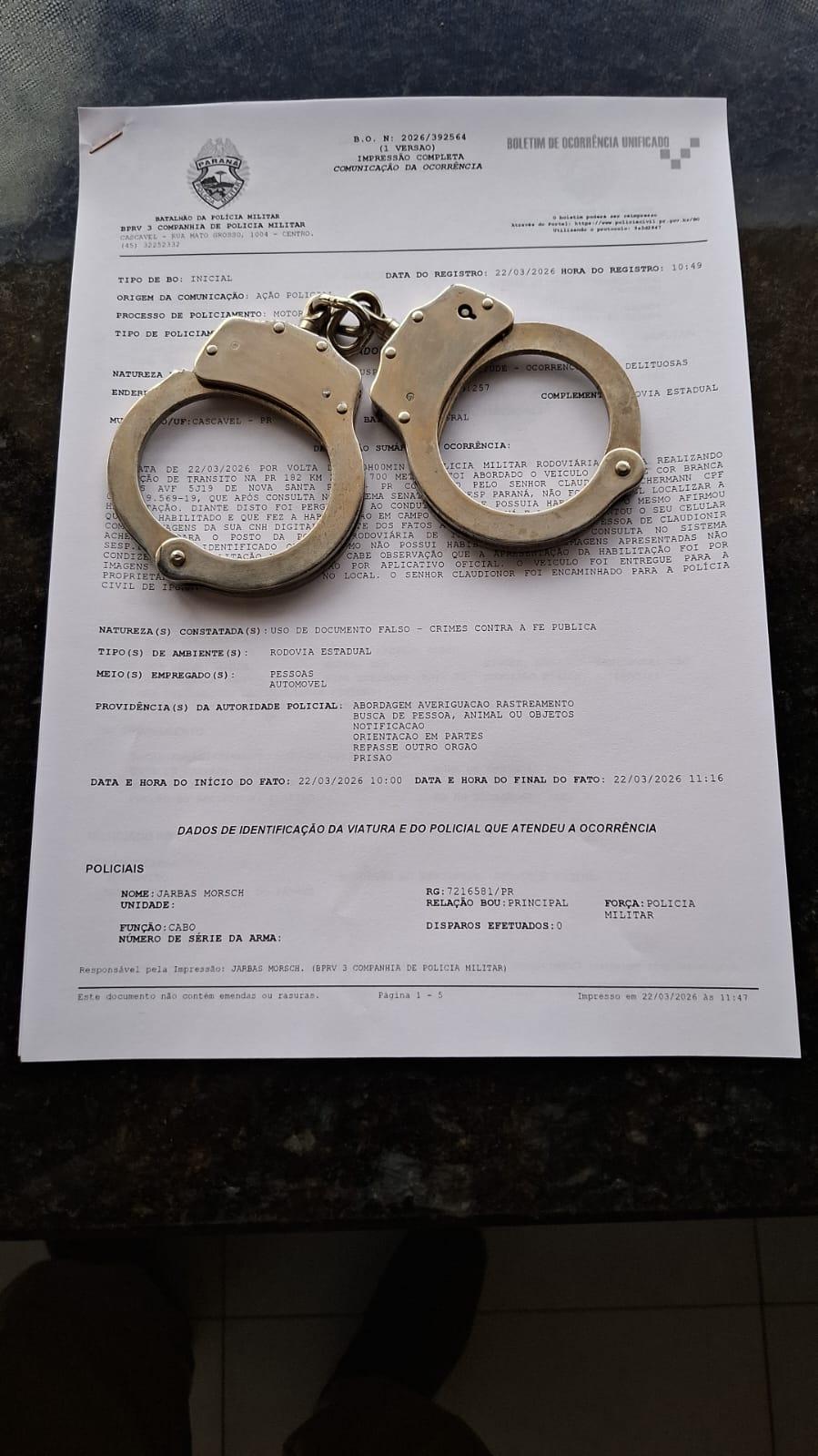 Homem é preso por uso de CNH falsa durante fiscalização na PR-182, em Francisco Alves