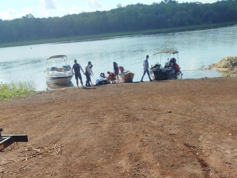 Marinha de Guaíra divulga nota sobre acidente de barco com dois mortos no Rio Paraná