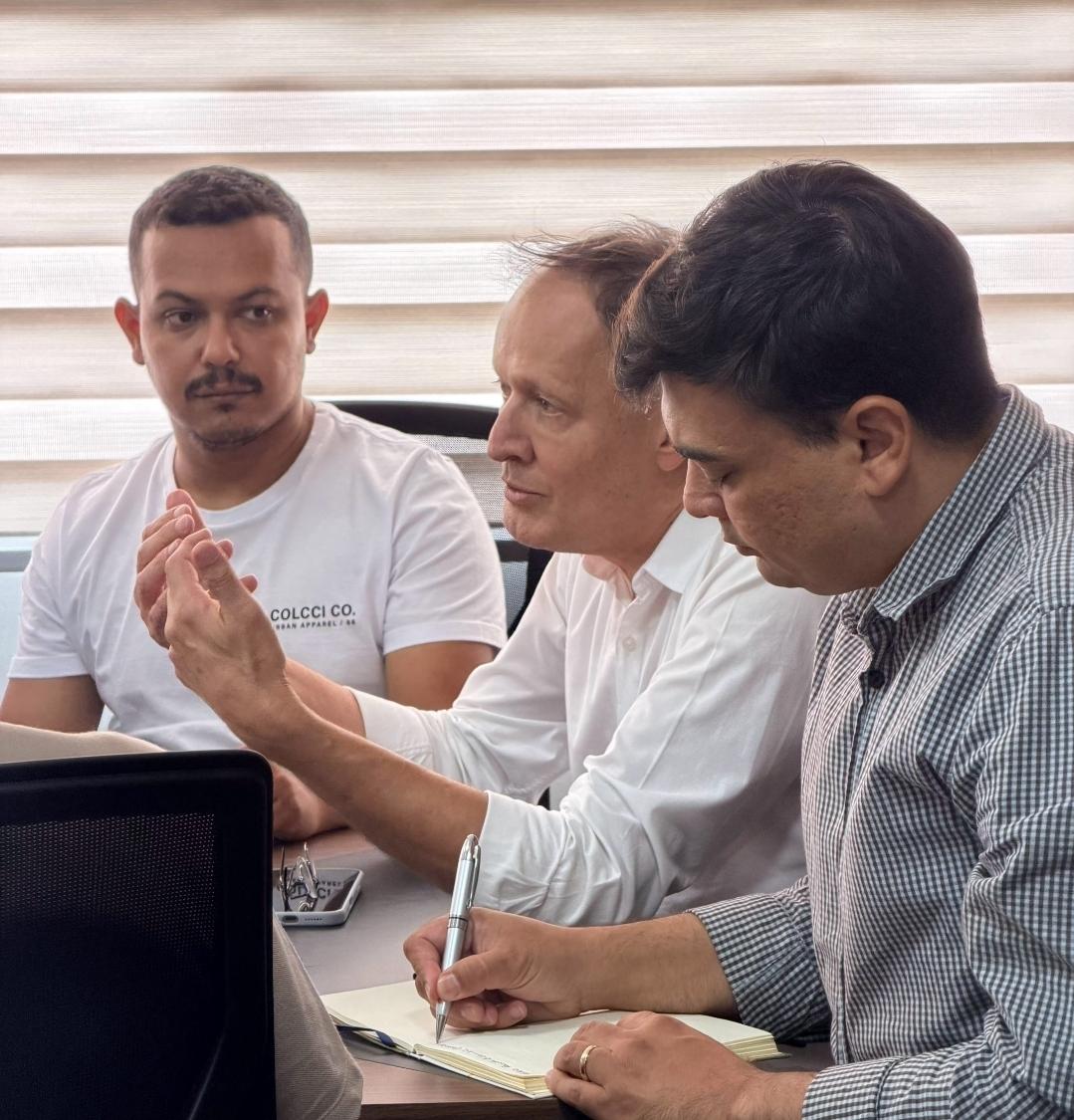 Prefeitura de Terra Roxa realiza reunião com SEBRAE para alinhar projetos de desenvolvimento para os próximos anos