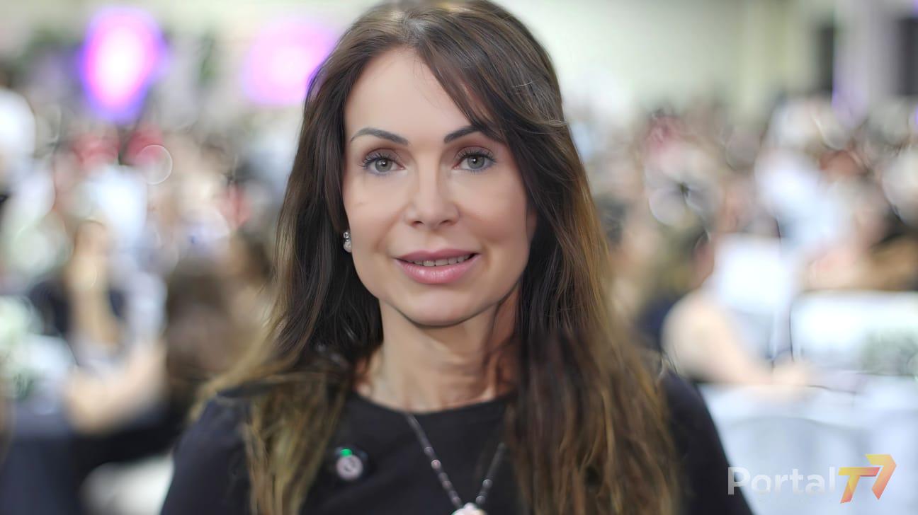 Vídeo - Vice-prefeita de Palotina destaca união entre municípios e valoriza mulheres em evento em Maripá