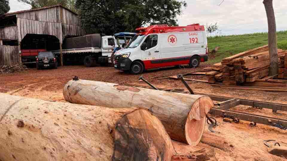 Idoso morre após trator tombar durante trabalho em propriedade rural na região