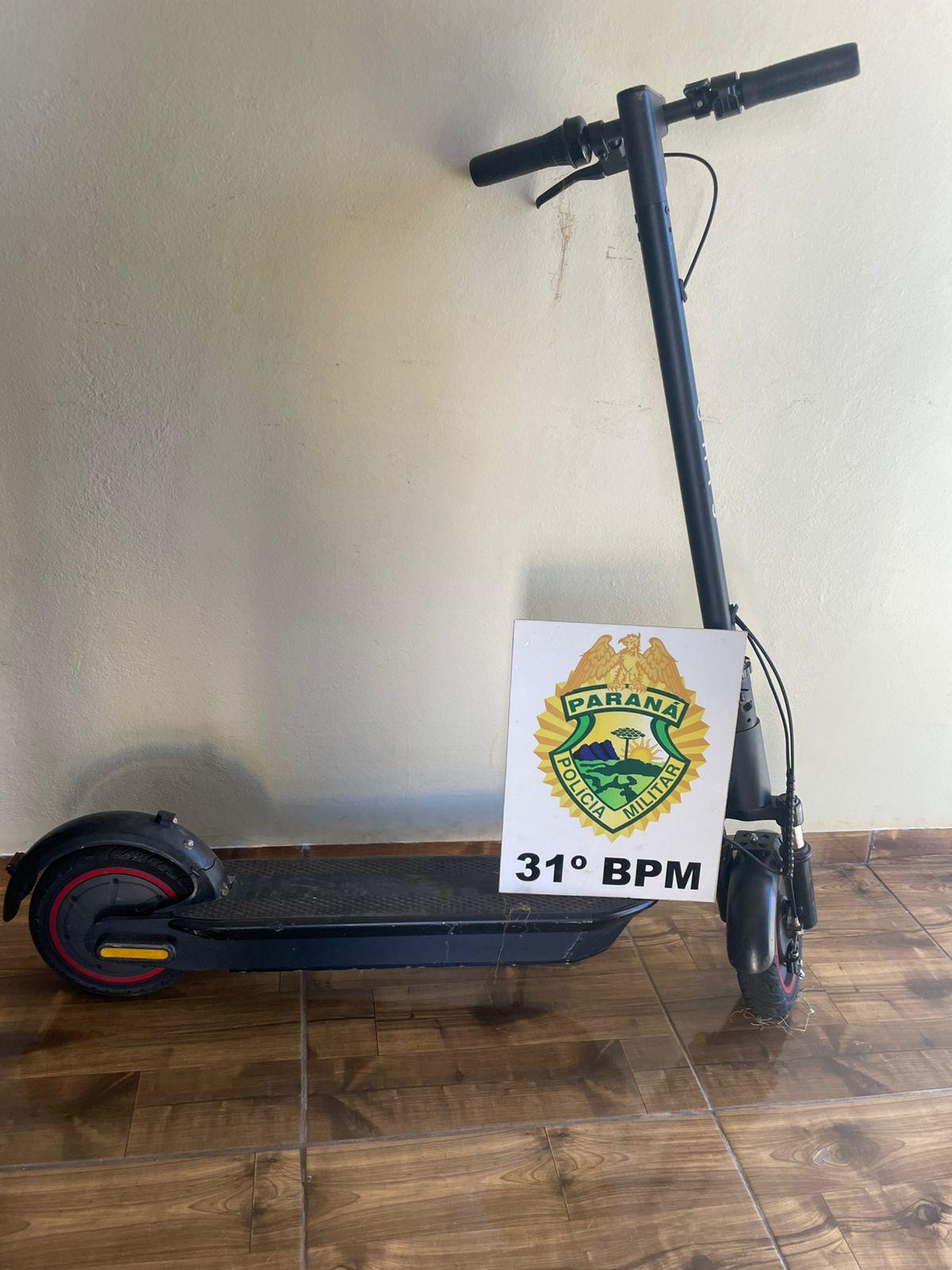 Mulher é presa por furto de patinete em Terra Roxa; objeto foi recuperado pela Polícia Militar