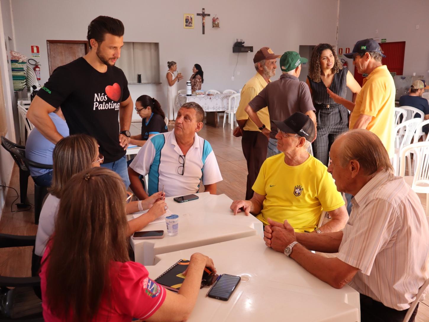 Prefeitura leva serviços ao distrito de São Camilo na 1ª edição do Palotina em Ação