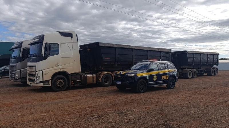 PRF flagra carretas com quase 70 toneladas de excesso de peso na BR-163 em Quatro Pontes