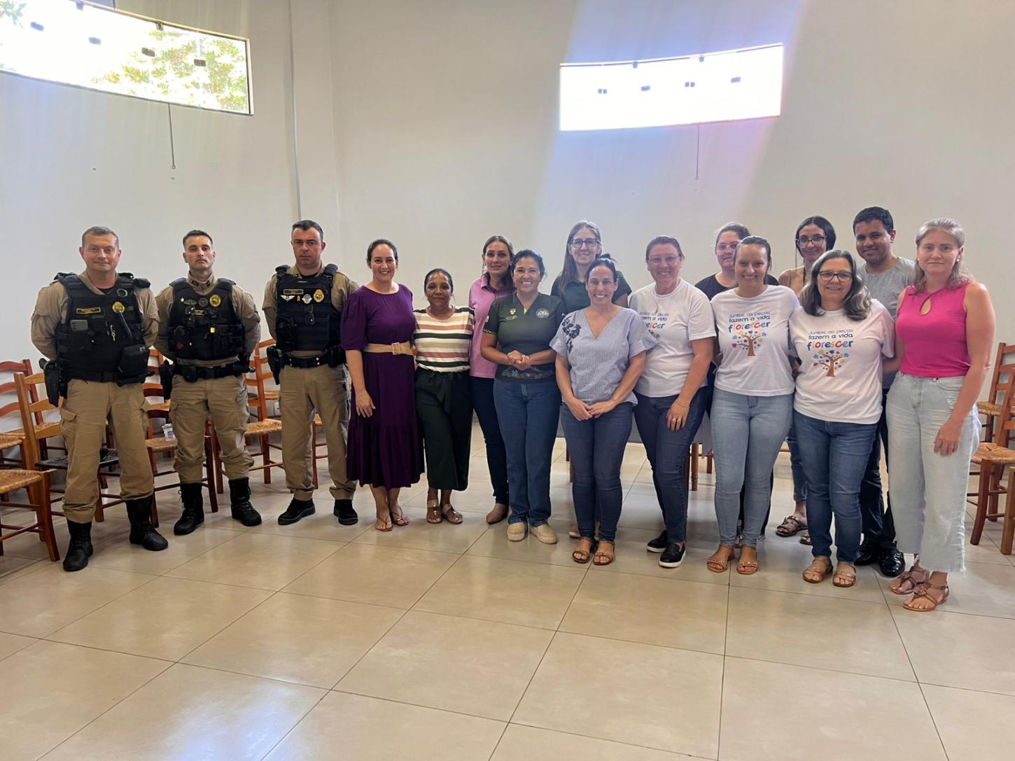 Reunião fortalece rede de proteção contra violência doméstica em Maripá