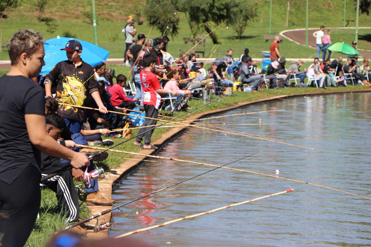 Sexta-feira é dia de Pesca no Lago em Palotina