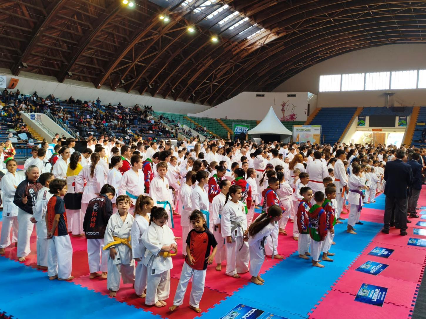 Shutobarai coloca Palotina no topo do karatê estadual