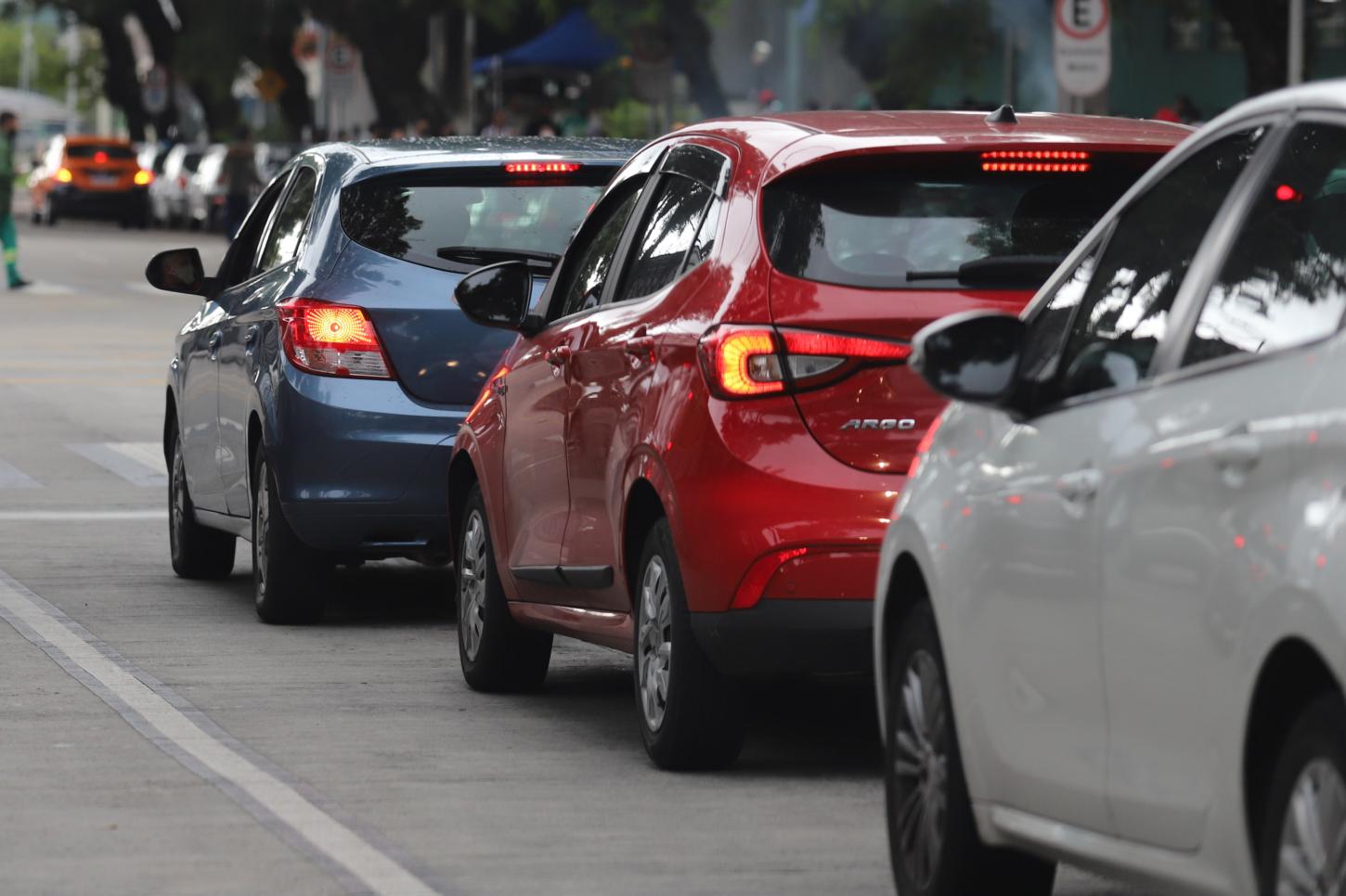 Vencimento da 4ª parcela do IPVA de veículos com placas 5 e 6 encerra nesta segunda