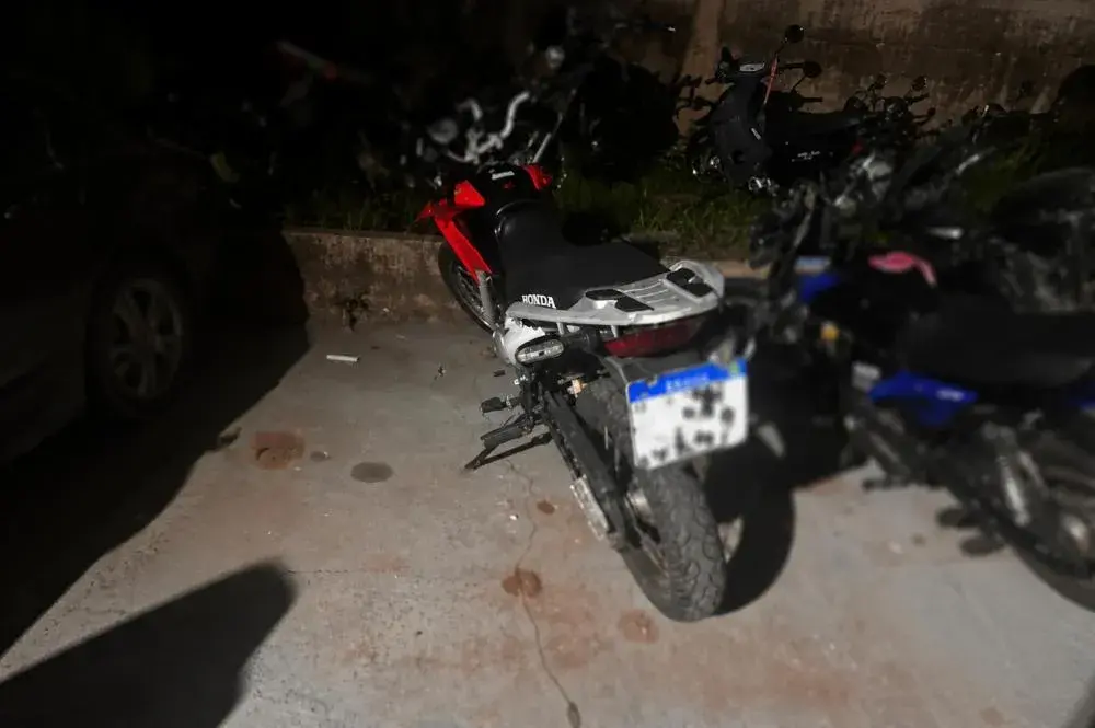 Motociclista sem CNH é abordado pela PM e tem moto apreendida em Iporã