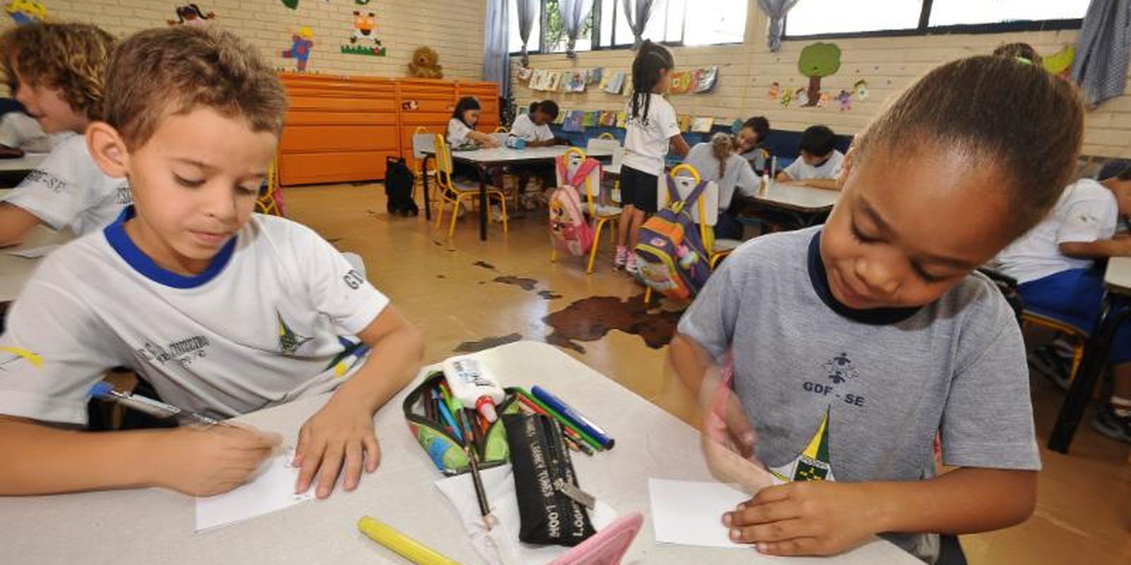 Políticas de aprendizagem no Brasil: de emergenciais a formalizadas, revela estudo
