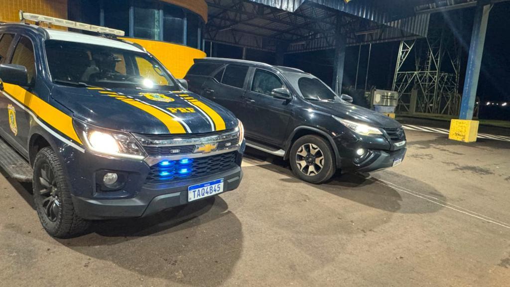 PRF prende motorista com caminhonete adulterada durante abordagem em Terra Roxa