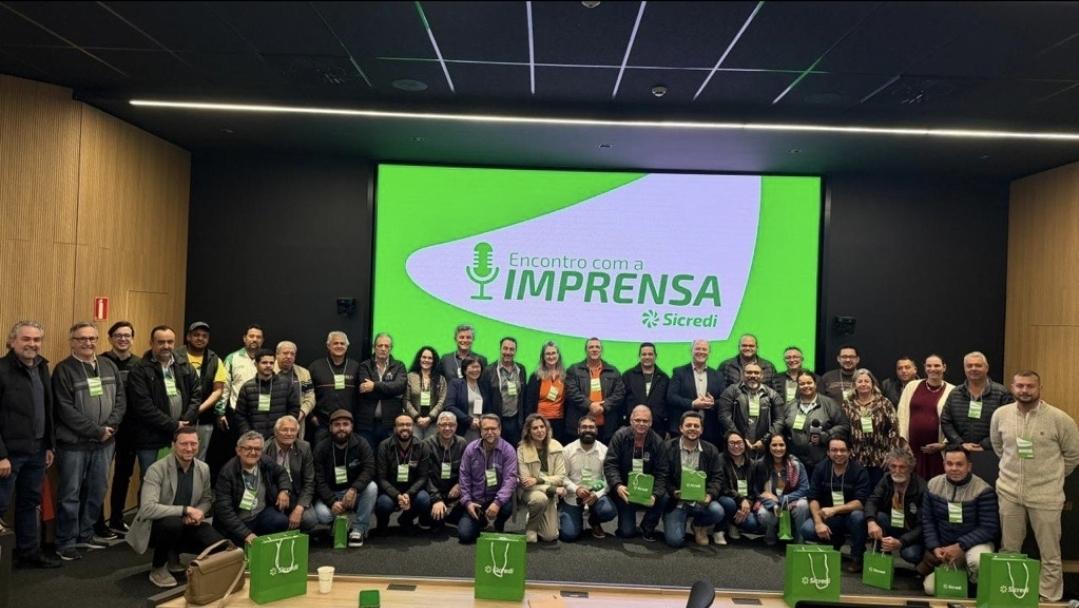 Sicredi destaca cooperativismo e desenvolvimento regional em encontro com a imprensa em Palotina