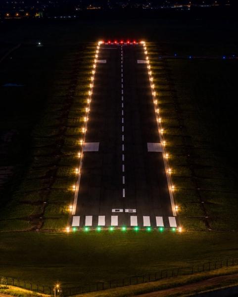 Aeroporto de Guaíra avança com obra que permitirá voos durante a noite