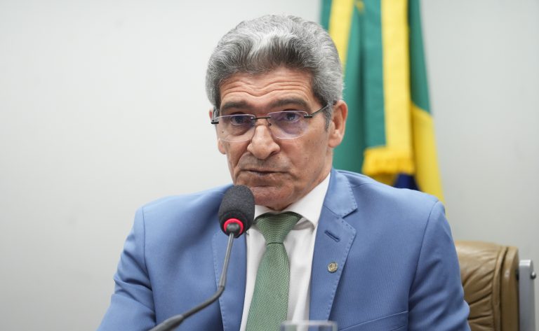 Comissão aprova acúmulo de seguro-defeso para pescador artesanal com trabalho temporário de até um salário mínimo