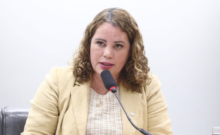 Comissão da Câmara aprova política nacional para a saúde na escola