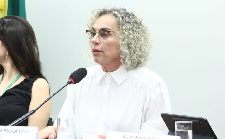 Comissão da Câmara aprova política nacional de saúde nas escolas