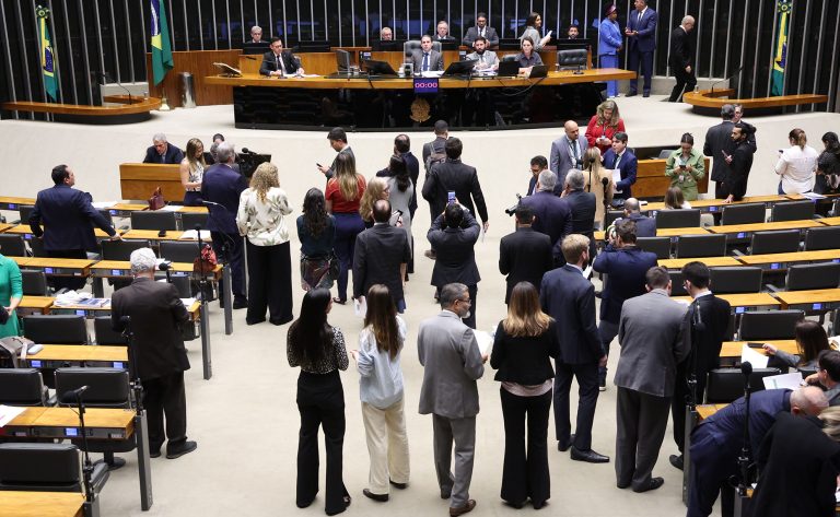 Câmara dos Deputados analisa projeto que regulamenta o filtro de relevância para recurso especial no STJ